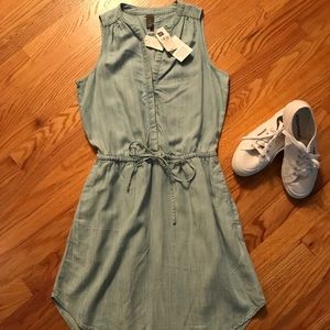 NWT Gap Denim Dress